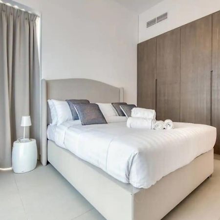 Amazing View Dubai Marina Apartment Bagian luar foto